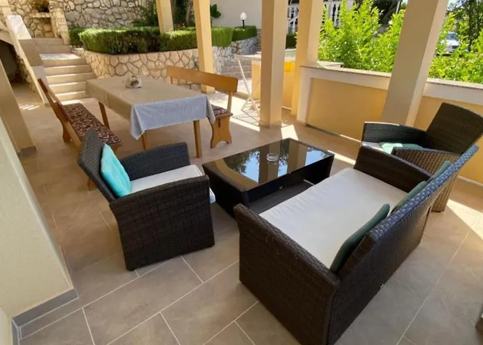 Jagoda - Three Bedroom A1 * Rab Town